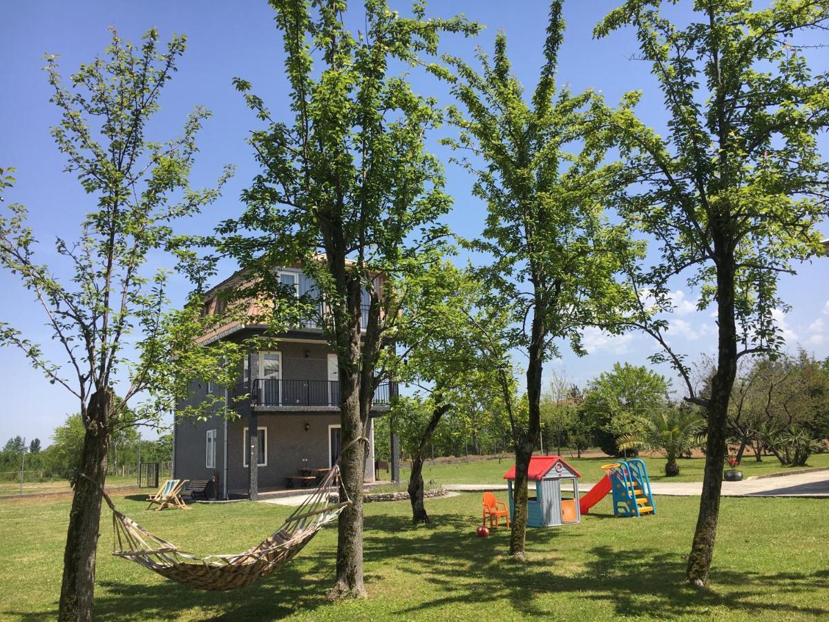 Дом На Пляже Black Sea House Kobuleti Esterno foto