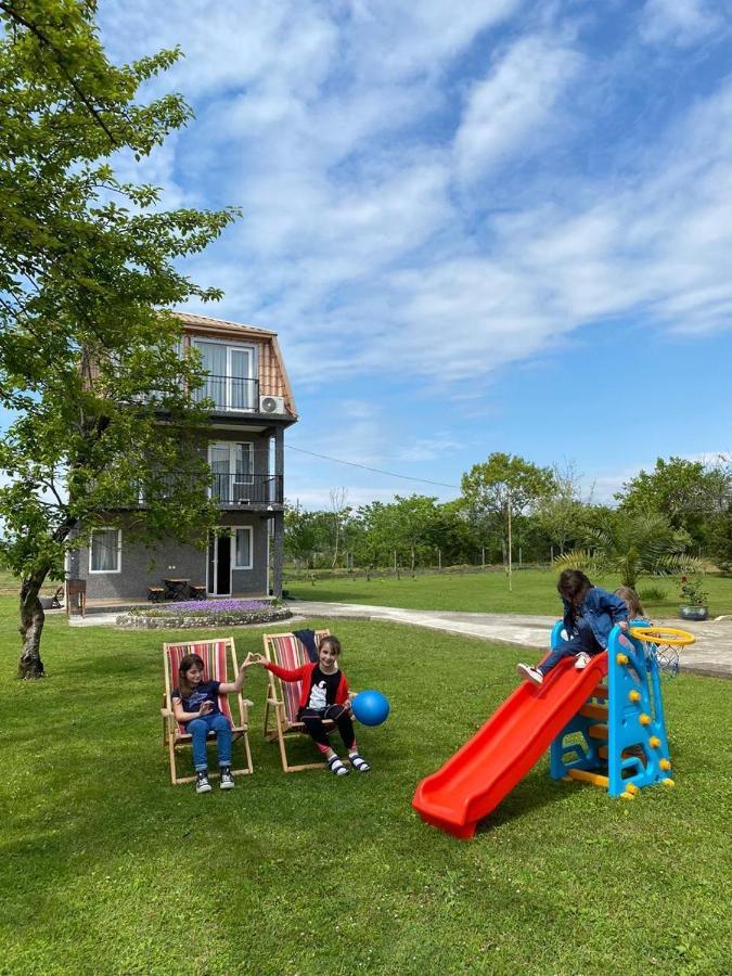 Дом На Пляже Black Sea House Kobuleti Esterno foto