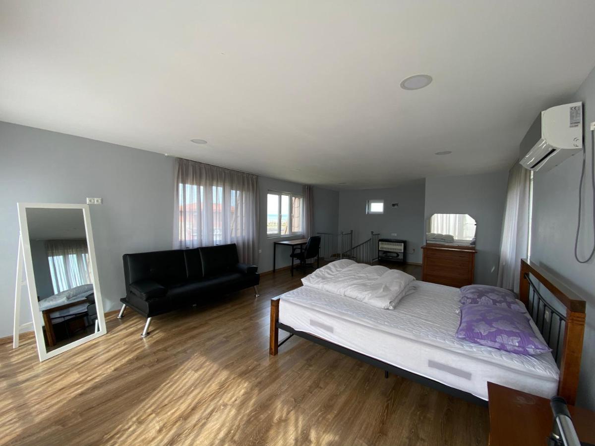 Дом На Пляже Black Sea House Kobuleti Esterno foto