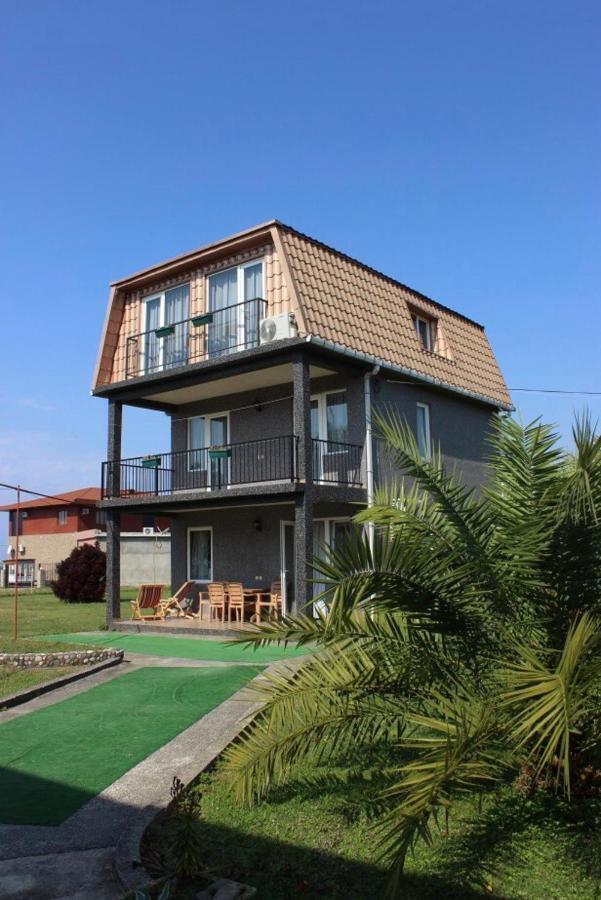 Дом На Пляже Black Sea House Kobuleti Esterno foto